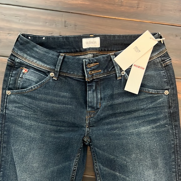 NWT HUDSON
Collin Mid-Rise Skinny ankle Jeans - Picture 3 of 9
